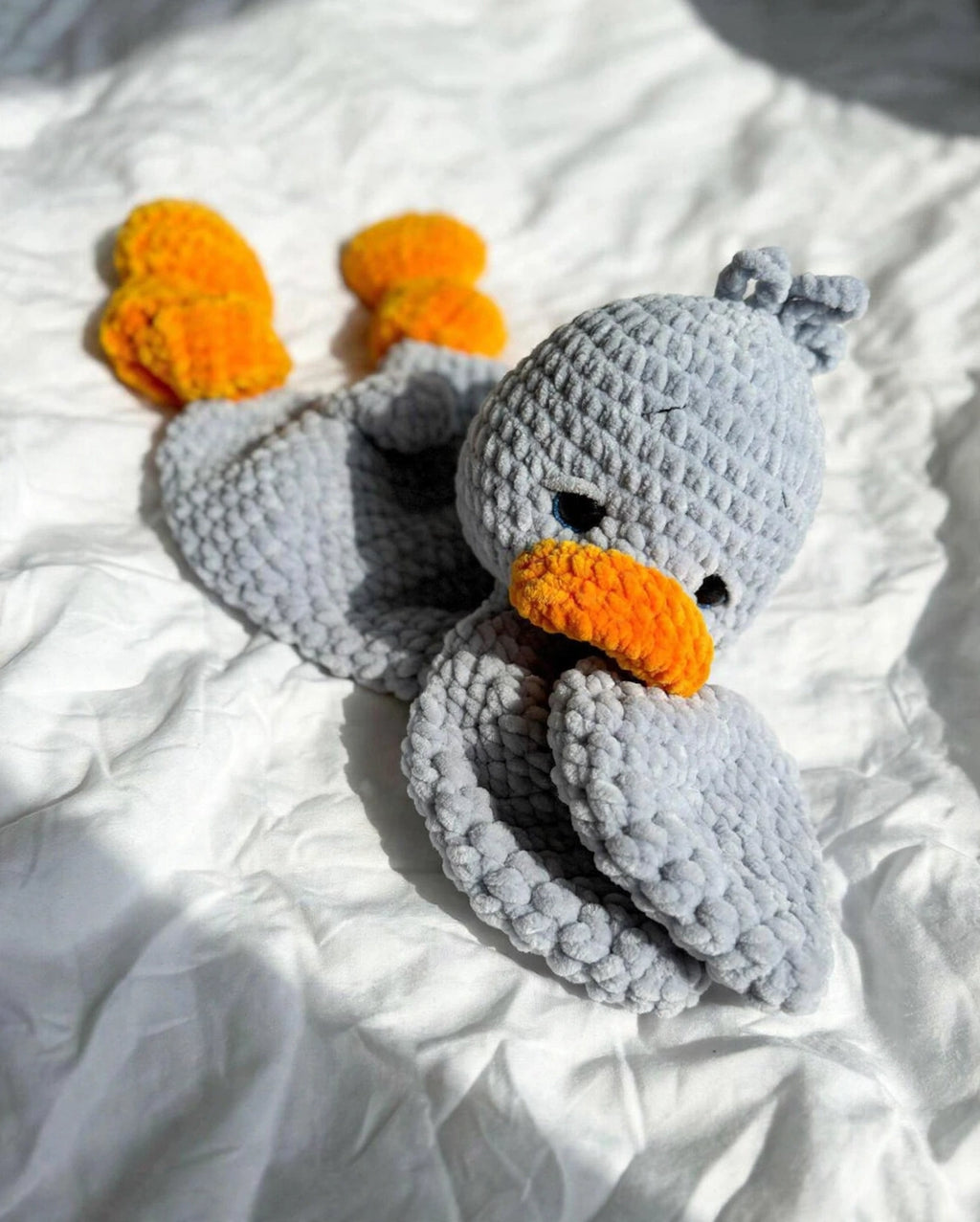 Goose Lovey Crochet Pattern
