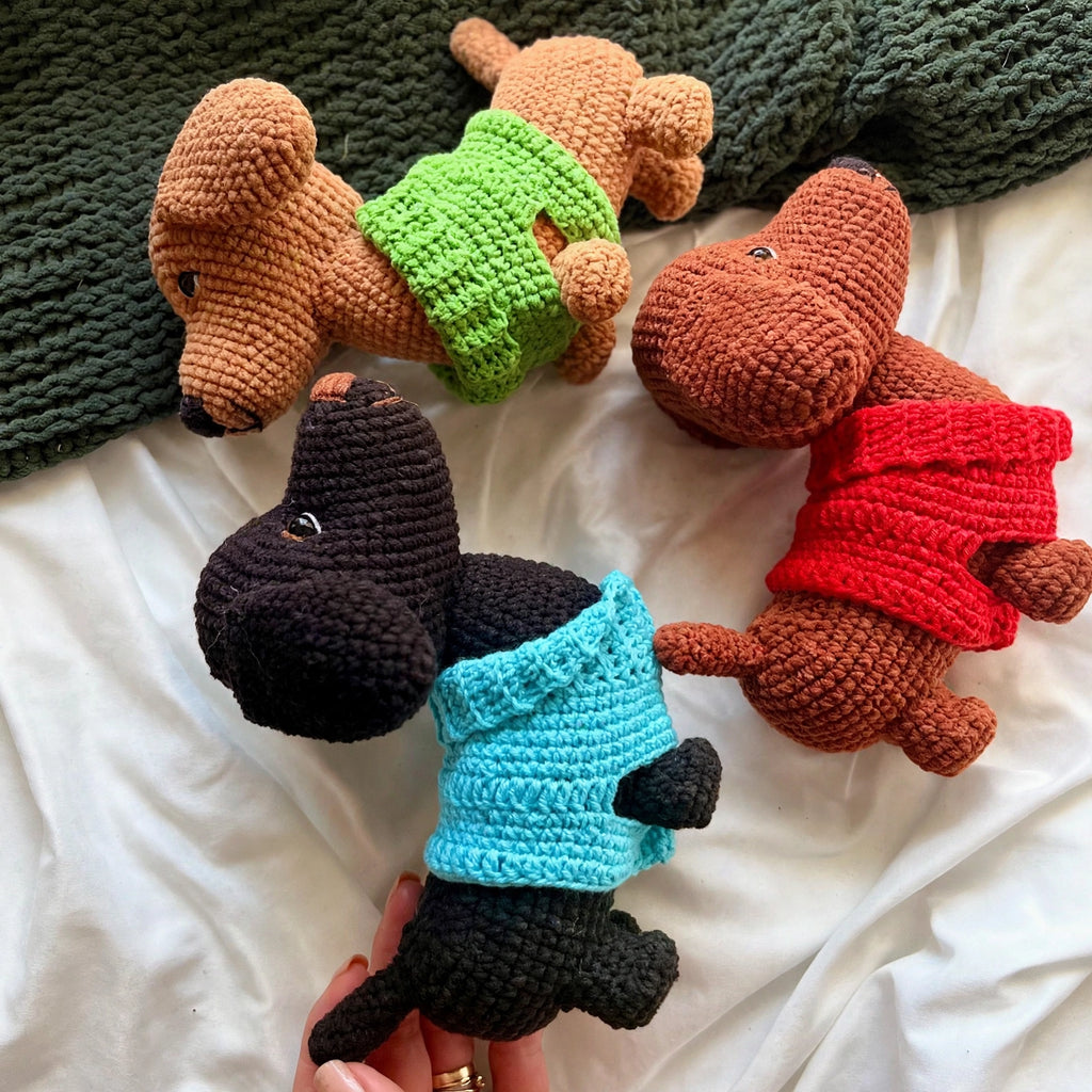 Crochet Dachshund in Sweater Pattern, Amigurumi Dog PDF