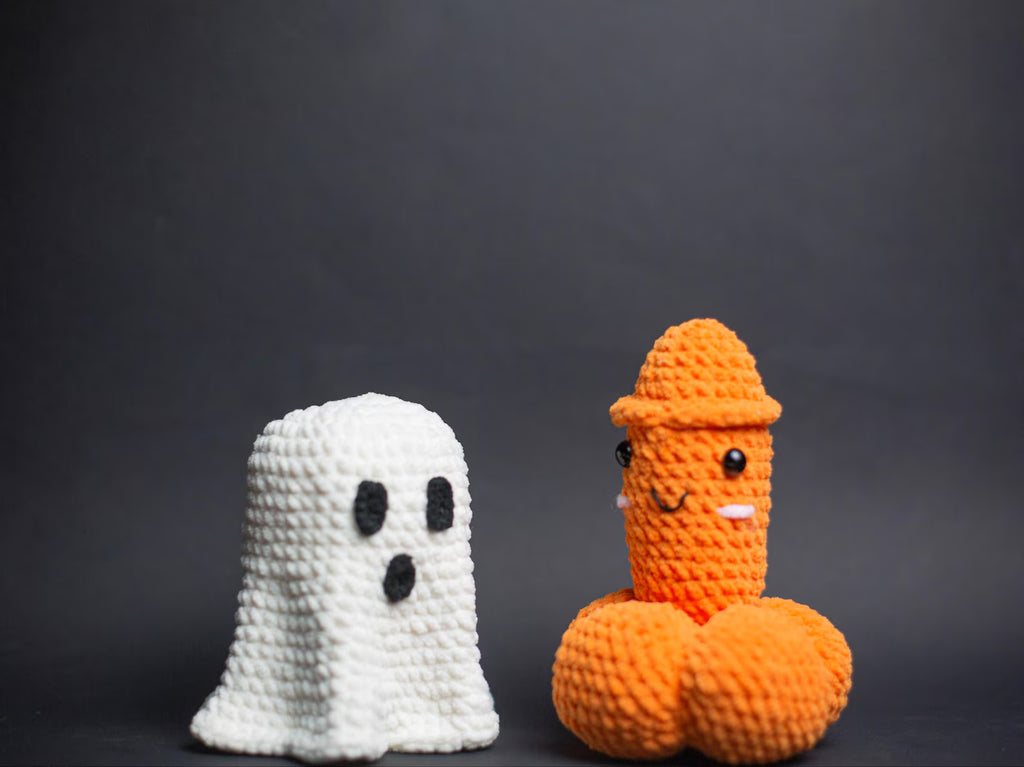 Surprise Halloween Ghost Pattern 👻🎃 ( pdf )